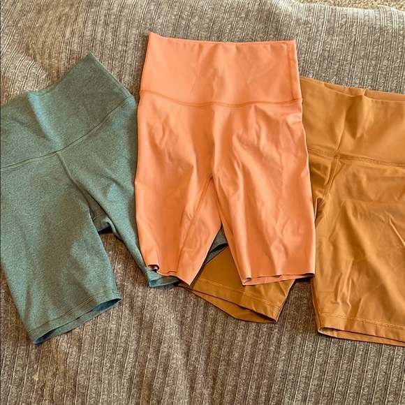 High Rise Bike Shorts Set - Picture 4 of 8